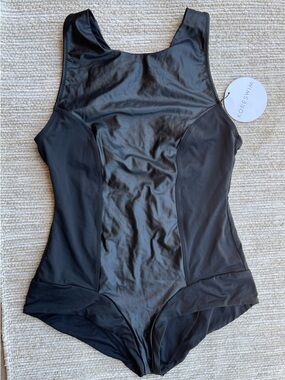 KoreSwim Olympia Maillot Black Onyx One-Piece Swimsuit size Small